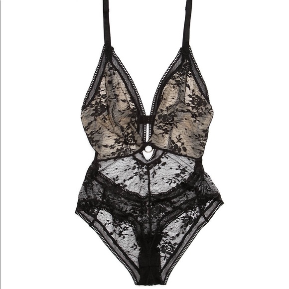 Free People Other - Free People “No trace” bodysuit